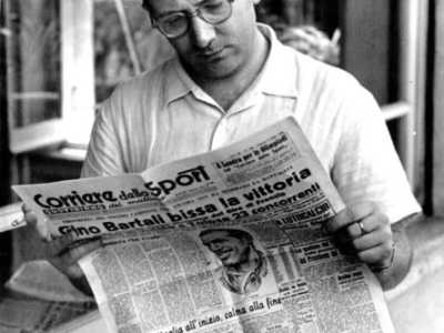 E dal 1945 cominci� a lavorare con la Rai. La sua prima opera fu l�originale radiofonico  �Da Lil� Marlene alla vittoria�, a cui segu� la sigla di �Settimana Incom�: il primo cinegiornale dopo il Fascismo che and� a sostituire il notiziario �Nuova Luce�